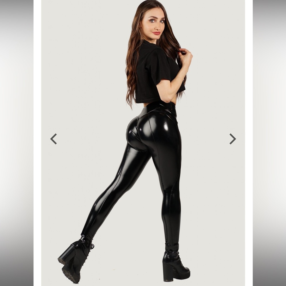 Pairadize Ultra Assthetic Pants Size Medium Used Once Like New Condition